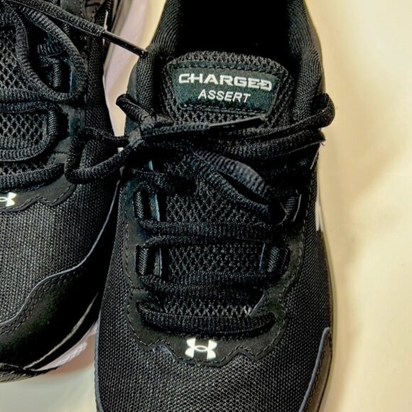 Under Armour Women's Charged Assert 9 Running Shoe - Picture 2 of 5